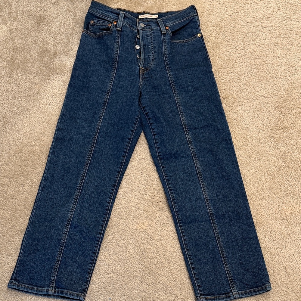 Levi's Women's Ribcage High-Rise Straight Ankle Jeans